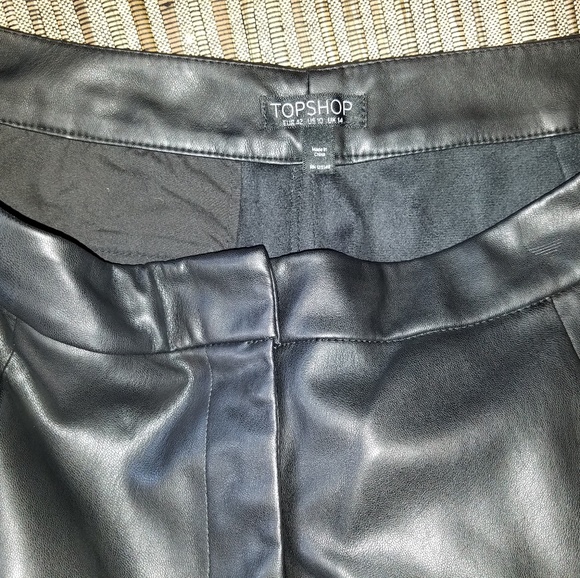 Top Shop Faux Leather Shorts Size 10 - Picture 5 of 8